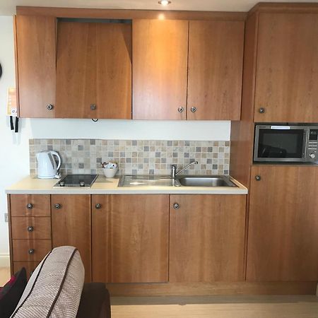 Porthole Suites St Aubin Exterior photo