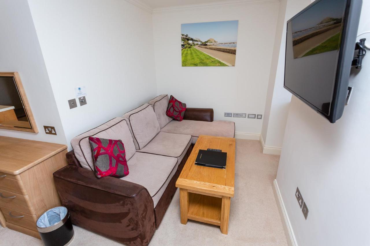 Porthole Suites St Aubin Exterior photo