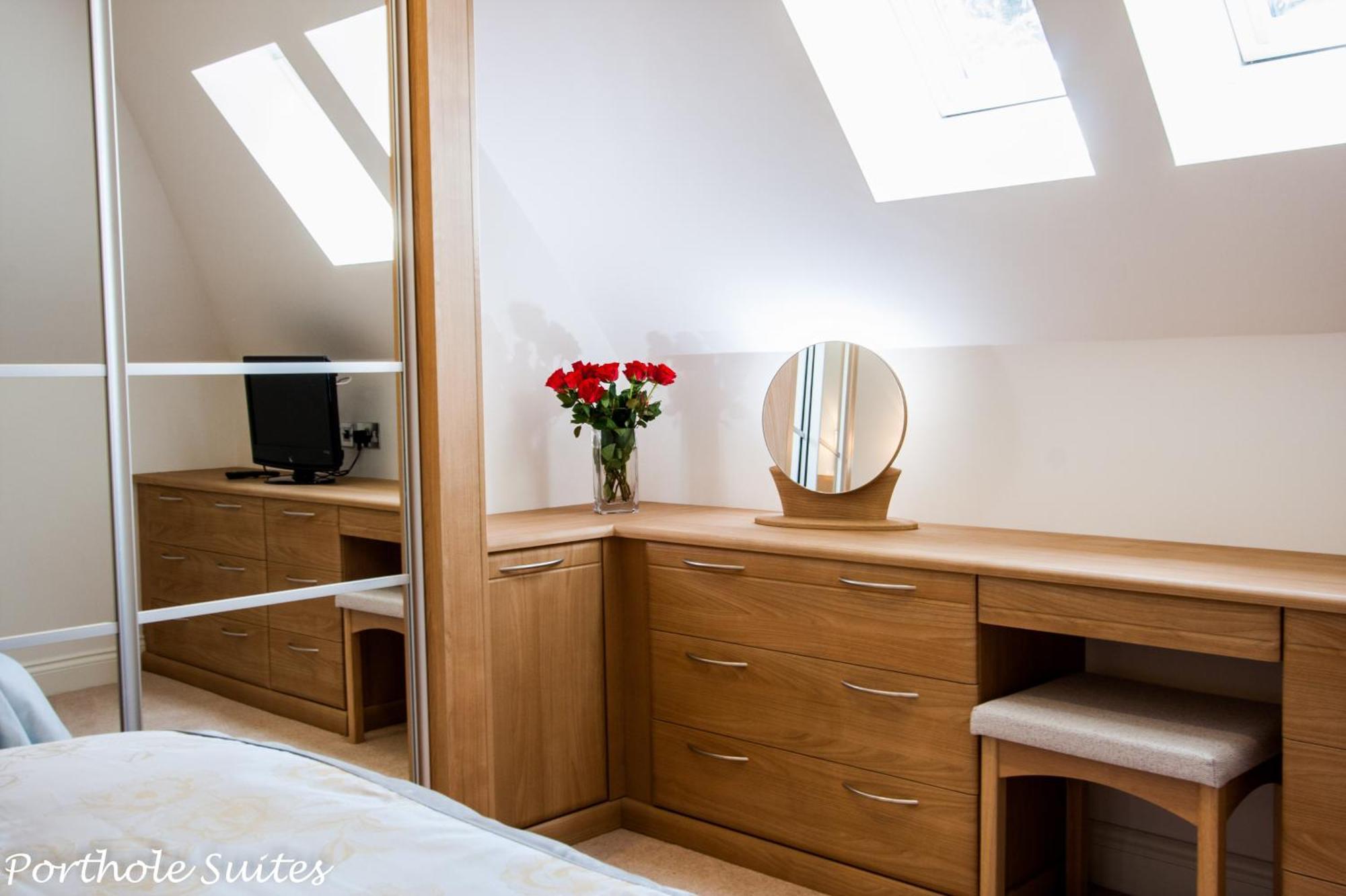 Porthole Suites St Aubin Room photo