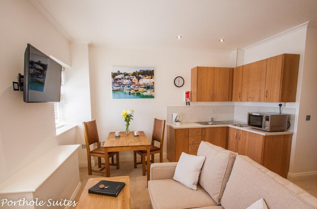 Porthole Suites St Aubin Exterior photo