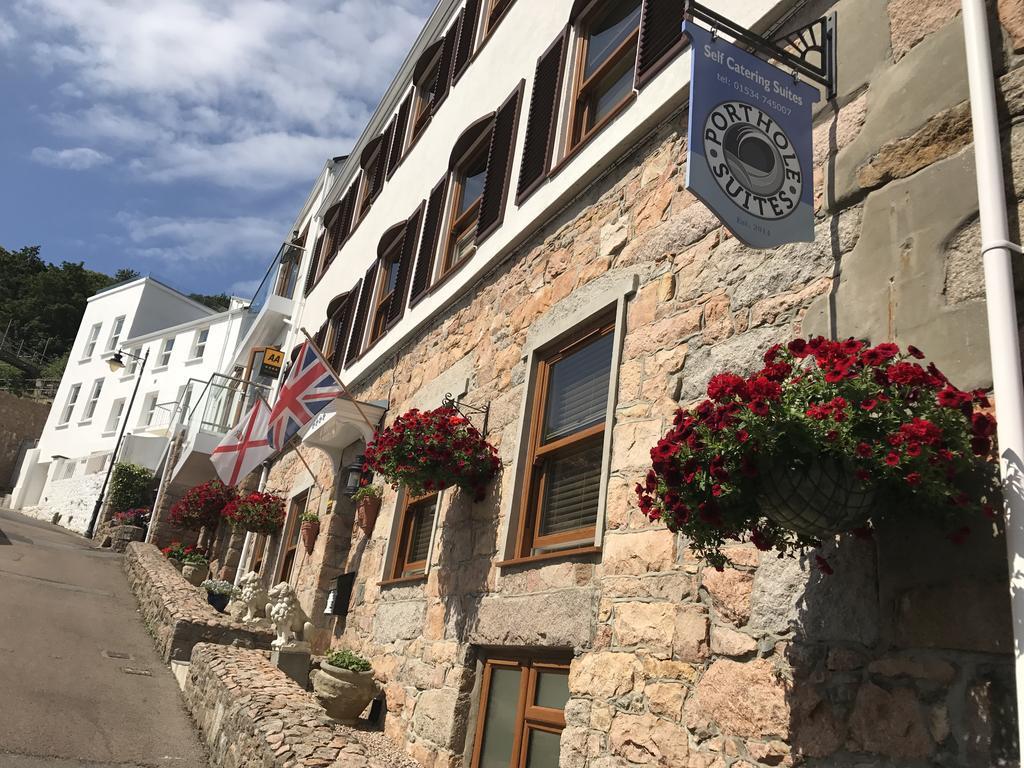 Porthole Suites St Aubin Exterior photo